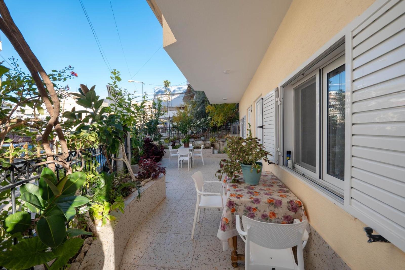 Vila Veli Brothers Sarandë Exterior foto